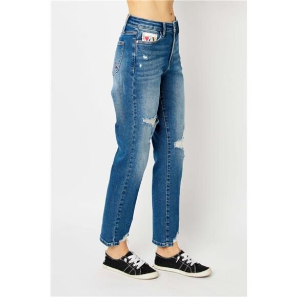 NWT Judy Blue Queen of Hearts BF Fit Distressed Slim Jeans, Comfy, Stretchy - Picture 8 of 10